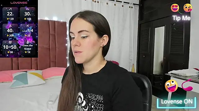 Snapshot of AURORA_FRANKLIN chatting on 03/20/25, 01:04 AURORA FRANKLIN online show from 03/20/25, 01:04