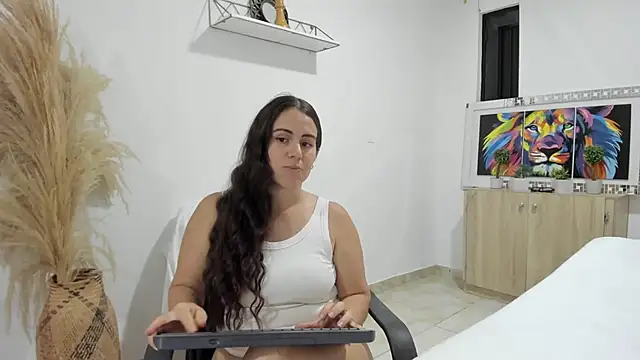 Snapshot of AURORA_FRANKLIN chatting on 10/09/25, 04:05 AURORA FRANKLIN online show from 10/09/25, 04:05