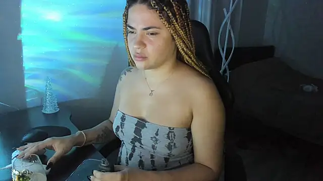 MelSaunders online show from 12/15/24, 03:45