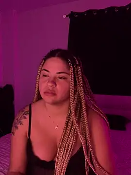 MelSaunders online show from 10/16/25, 03:07