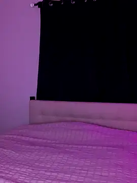 MelSaunders online show from 10/17/25, 02:37