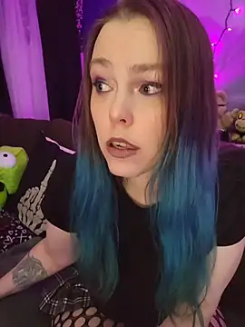 EverlyEster online show from 02/22/26, 10:58