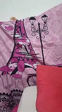 gatadeojosclaros online show from 03/23/25, 08:48