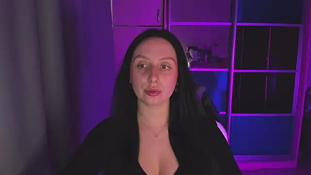 Christy Calypso online show from 04/13/26, 03:50