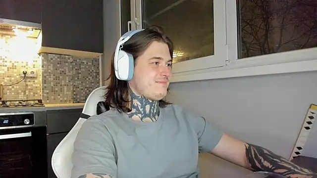 Snapshot of _torfin_ chatting on 12/05/24, 08:44 torfin online show from 12/05/24, 08:44