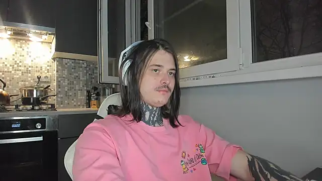 Snapshot of _torfin_ chatting on 12/22/24, 09:09 torfin online show from 12/22/24, 09:09