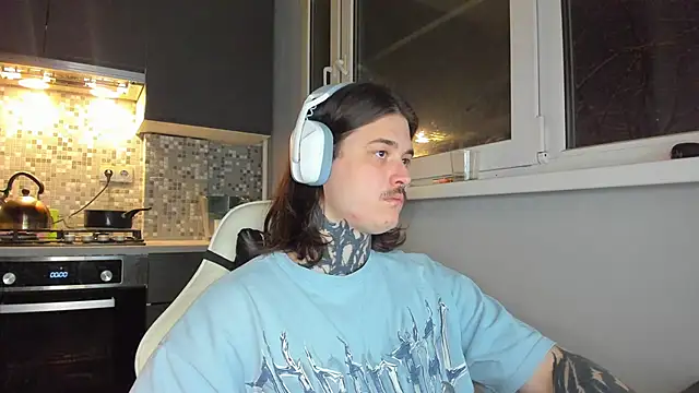 Snapshot of _torfin_ chatting on 01/03/25, 03:01 torfin online show from 01/03/25, 03:01