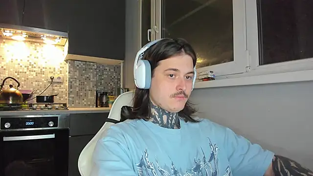 Snapshot of _torfin_ chatting on 01/04/25, 05:05 torfin online show from 01/04/25, 05:05