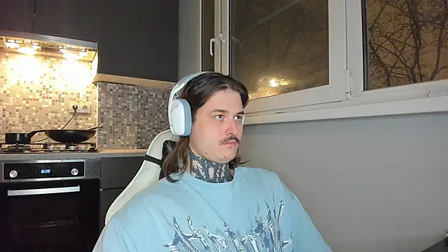 Snapshot of _torfin_ chatting on 01/10/25, 09:31 torfin online show from 01/10/25, 09:31