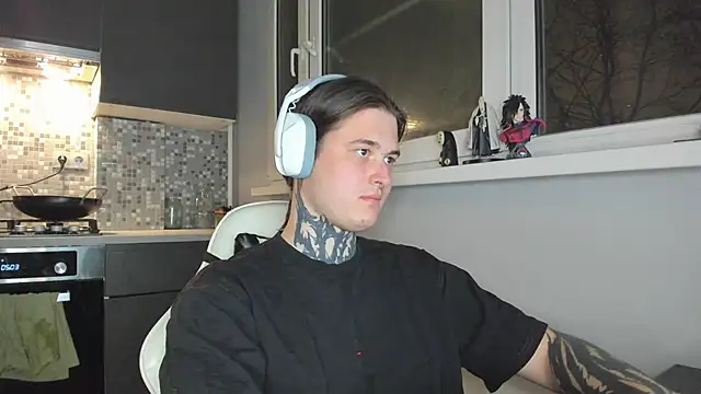 Snapshot of _torfin_ chatting on 02/24/25, 06:04 torfin online show from 02/24/25, 06:04