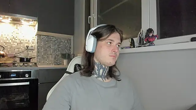 Snapshot of _torfin_ chatting on 03/16/25, 10:20 torfin online show from 03/16/25, 10:20