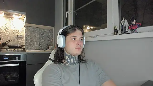 Snapshot of _torfin_ chatting on 03/20/25, 08:19 torfin online show from 03/20/25, 08:19