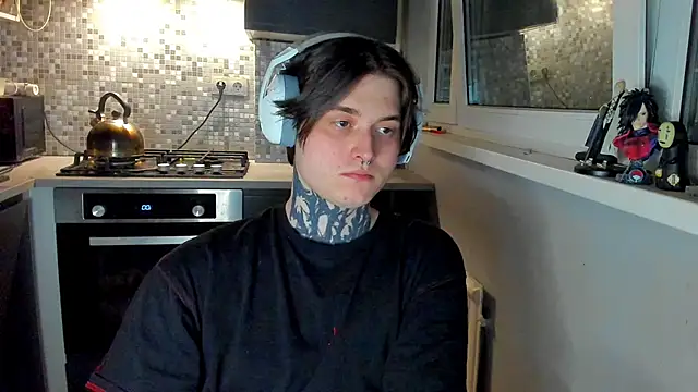 Snapshot of _torfin_ chatting on 02/01/26, 08:18 torfin online show from 02/01/26, 08:18