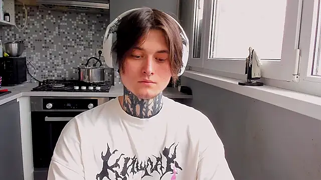 Snapshot of _torfin_ chatting on 02/19/26, 09:05 torfin online show from 02/19/26, 09:05