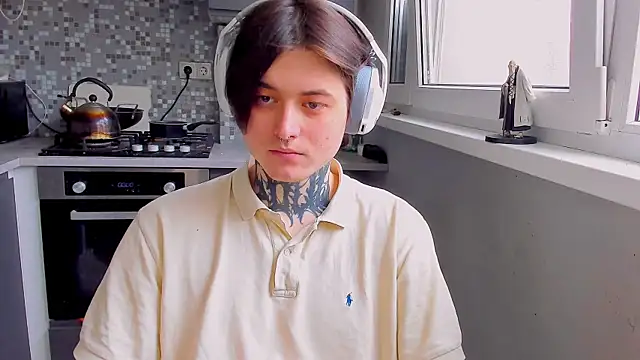 Snapshot of _torfin_ chatting on 02/26/26, 09:19 torfin online show from 02/26/26, 09:19