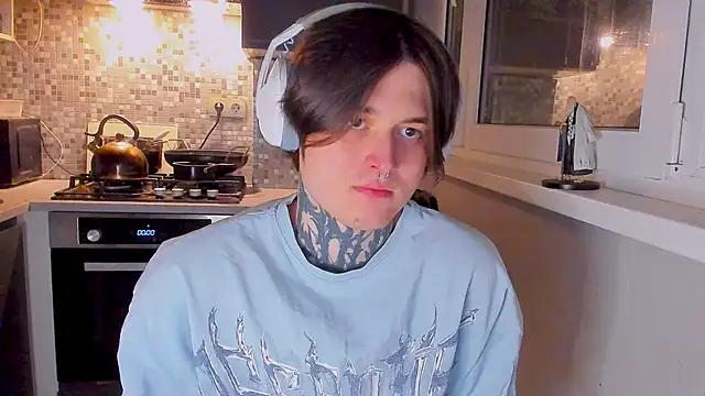 Snapshot of _torfin_ chatting on 02/26/26, 09:25 torfin online show from 02/26/26, 09:25