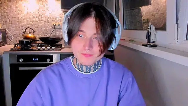 Snapshot of _torfin_ chatting on 02/28/26, 10:00 torfin online show from 02/28/26, 10:00