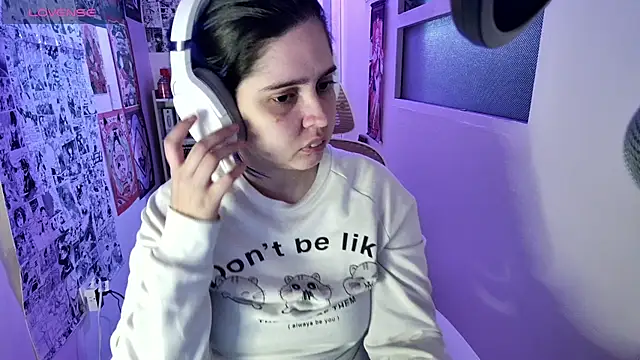 Vallolet Spencer online show from 10/18/25, 12:35