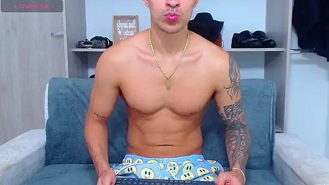 Tristan-bm online show from 09/22/25, 01:02