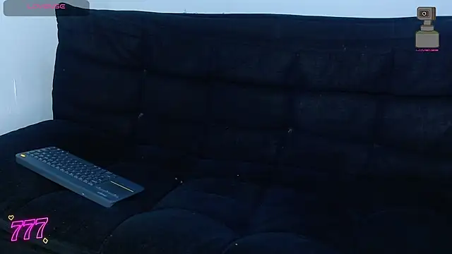 Tristan-bm online show from 04/15/26, 11:27