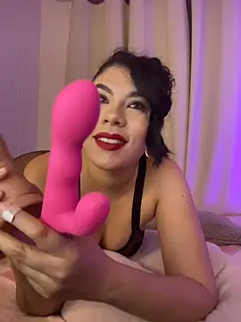 Snapshot of lilswaay chatting on 03/29/26, 02:22 lilswaay online show from 03/29/26, 02:22