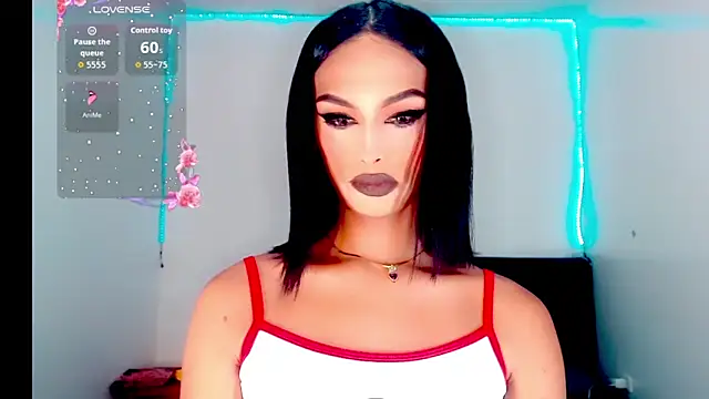  Riannagarcia  online show from 12/15/25, 10:47