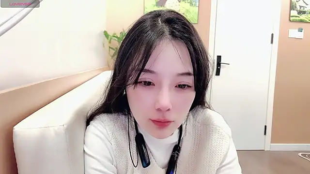 AKiKi711 online show from 02/04/26, 04:24