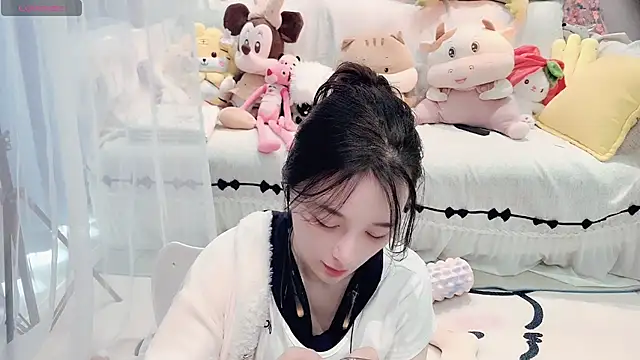 AKiKi711 online show from 03/11/26, 04:51