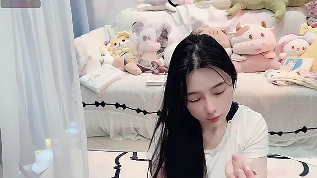 AKiKi711 online show from 04/22/26, 04:48