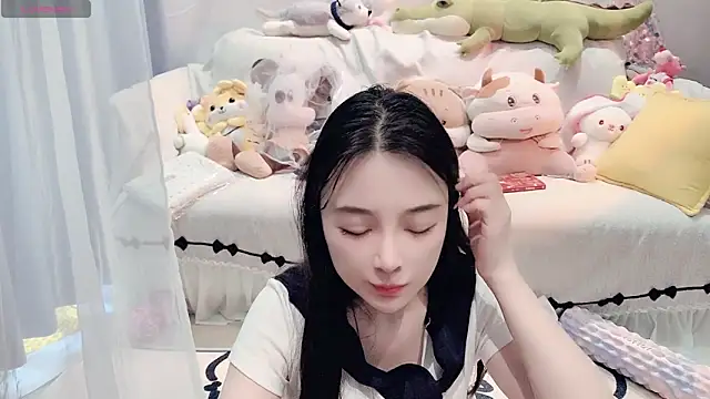 AKiKi711 online show from 04/23/26, 04:24