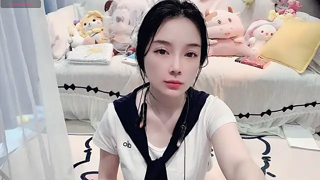 AKiKi711 online show from 04/24/26, 04:48