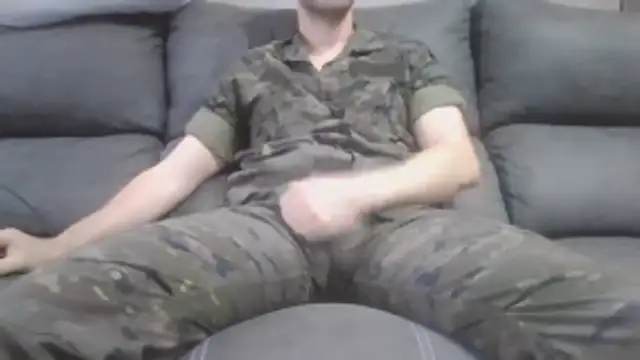 militar guapo online show from 01/17/26, 08:52