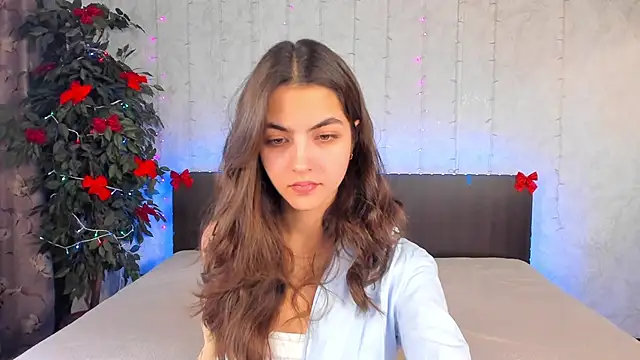 Milana Crystal  online show from 12/27/24, 08:13