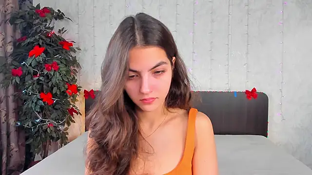 Milana Crystal  online show from 01/08/25, 08:16