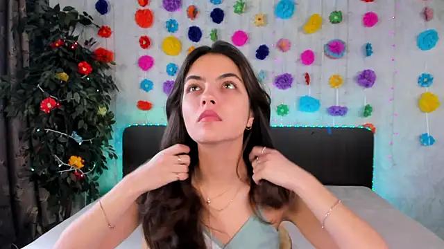 Milana Crystal  online show from 03/11/25, 08:30