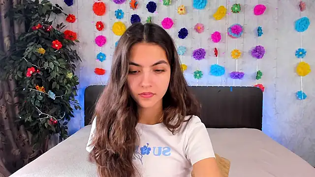 Milana Crystal  online show from 03/13/25, 08:26