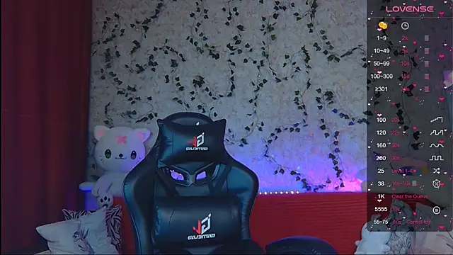 Sidney blush online show from 12/10/24, 12:05