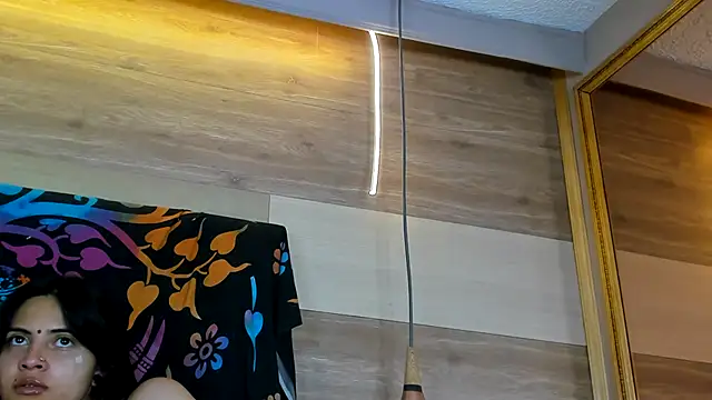 Snapshot of Cori_Paige chatting on 10/29/25, 04:04 Cori Paige online show from 10/29/25, 04:04