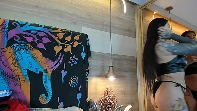 Snapshot of Cori_Paige chatting on 11/05/25, 04:12 Cori Paige online show from 11/05/25, 04:12