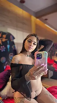 Cori Paige online show from 01/11/26, 04:17