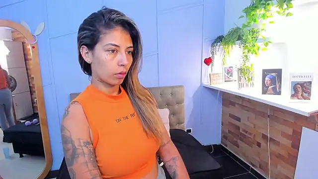 Georgina-coule online show from 01/13/26, 01:49