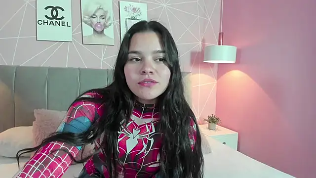 Snapshot of zara__sweet chatting on 02/24/25, 06:47 zara sweet online show from 02/24/25, 06:47