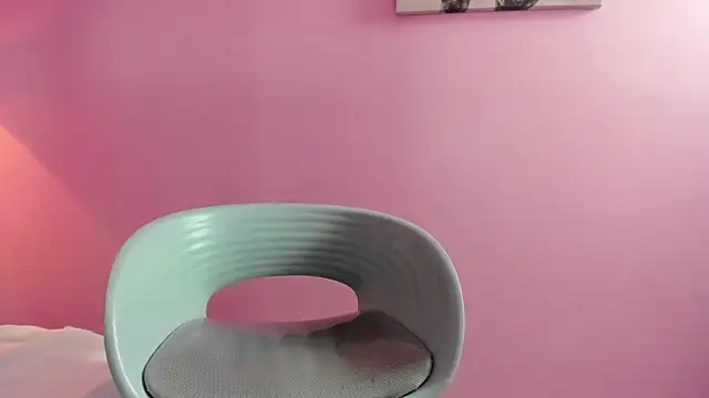 Snapshot of zara__sweet chatting on 03/05/25, 03:51 zara sweet online show from 03/05/25, 03:51