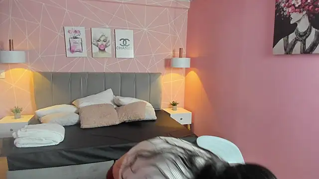 Snapshot of zara__sweet chatting on 11/01/25, 01:13 zara sweet online show from 11/01/25, 01:13