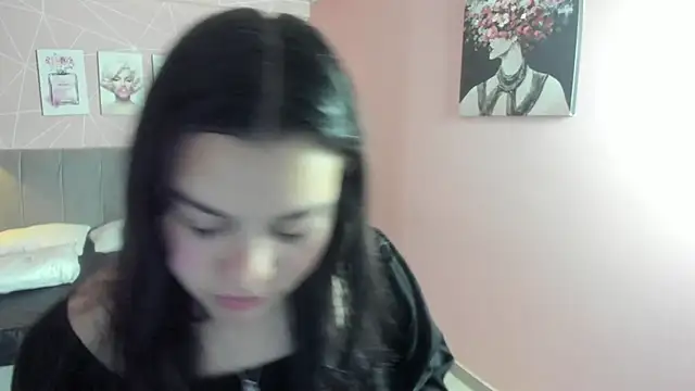 Snapshot of zara__sweet chatting on 01/08/26, 12:07 zara sweet online show from 01/08/26, 12:07