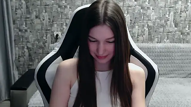 Snapshot of MissMiaCutie chatting on 02/26/25, 12:03 MissMiaCutie online show from 02/26/25, 12:03