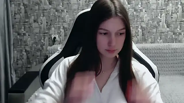 Snapshot of MissMiaCutie chatting on 02/27/25, 05:26 MissMiaCutie online show from 02/27/25, 05:26