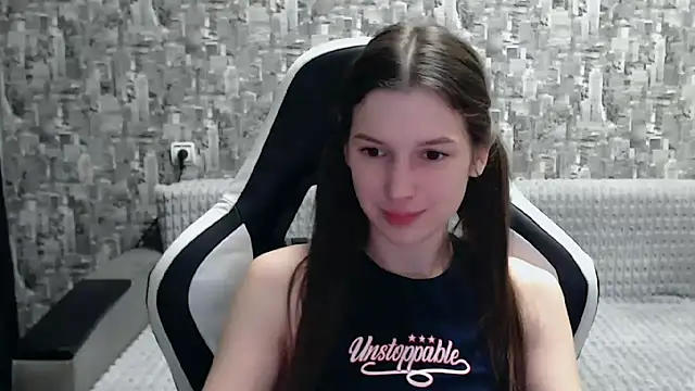 Snapshot of MissMiaCutie chatting on 03/04/25, 06:07 MissMiaCutie online show from 03/04/25, 06:07