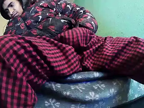 Snapshot of andrescaraballo chatting on 09/12/25, 09:48 andrescaraballo online show from 09/12/25, 09:48