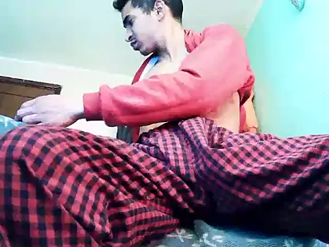 Snapshot of andrescaraballo chatting on 09/14/25, 02:16 andrescaraballo online show from 09/14/25, 02:16